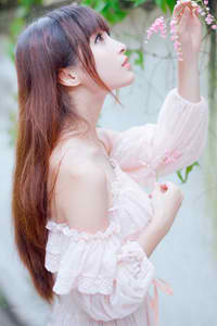 梁小龙